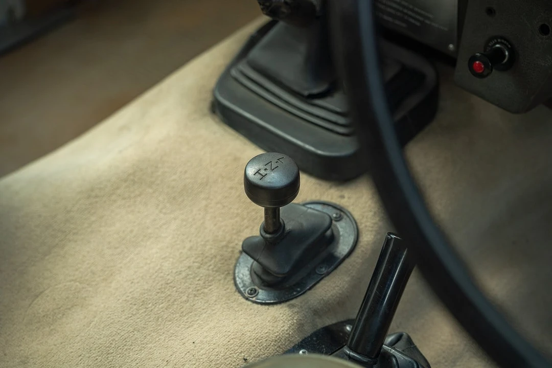 1977 Land Rover Range Rover Classic - Image 25 of 31
