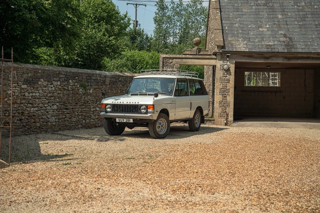 1977 Land Rover Range Rover Classic - Image 13 of 31