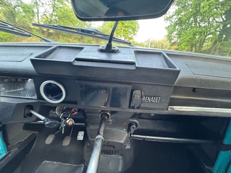 1977 Renault 4 - Image 30 of 31