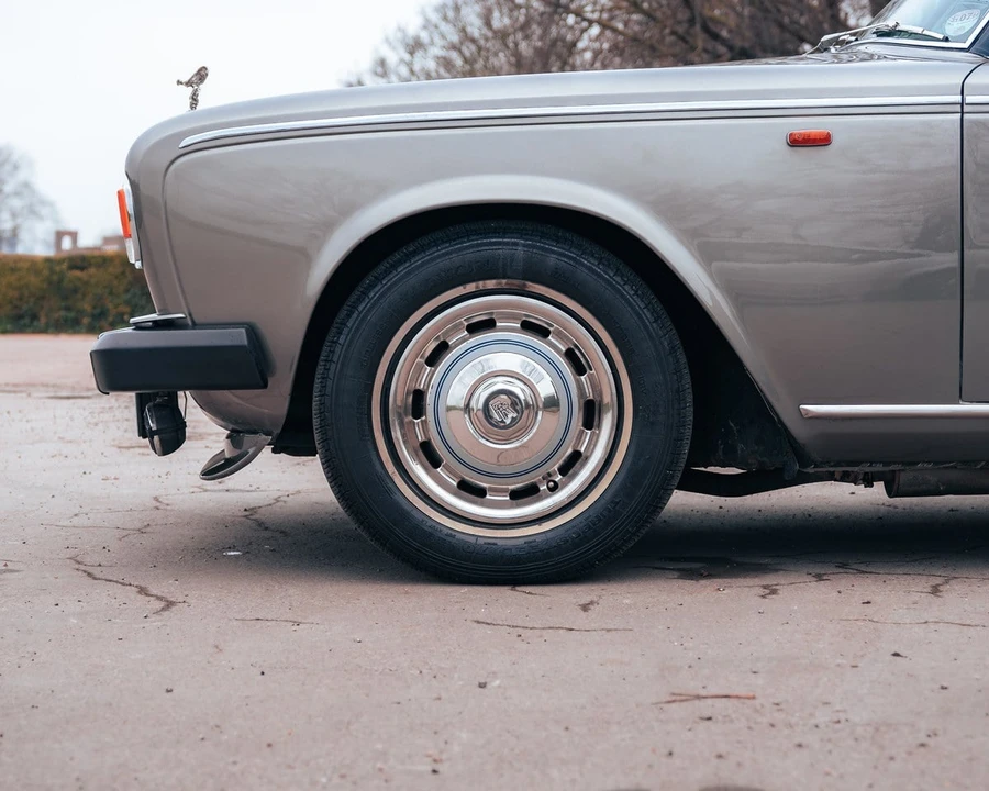 1977 Rolls-Royce Silver Shadow II - Image 9 of 30