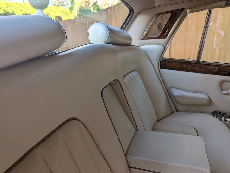 1977 Rolls-Royce Silver Shadow II - Image 25 of 30