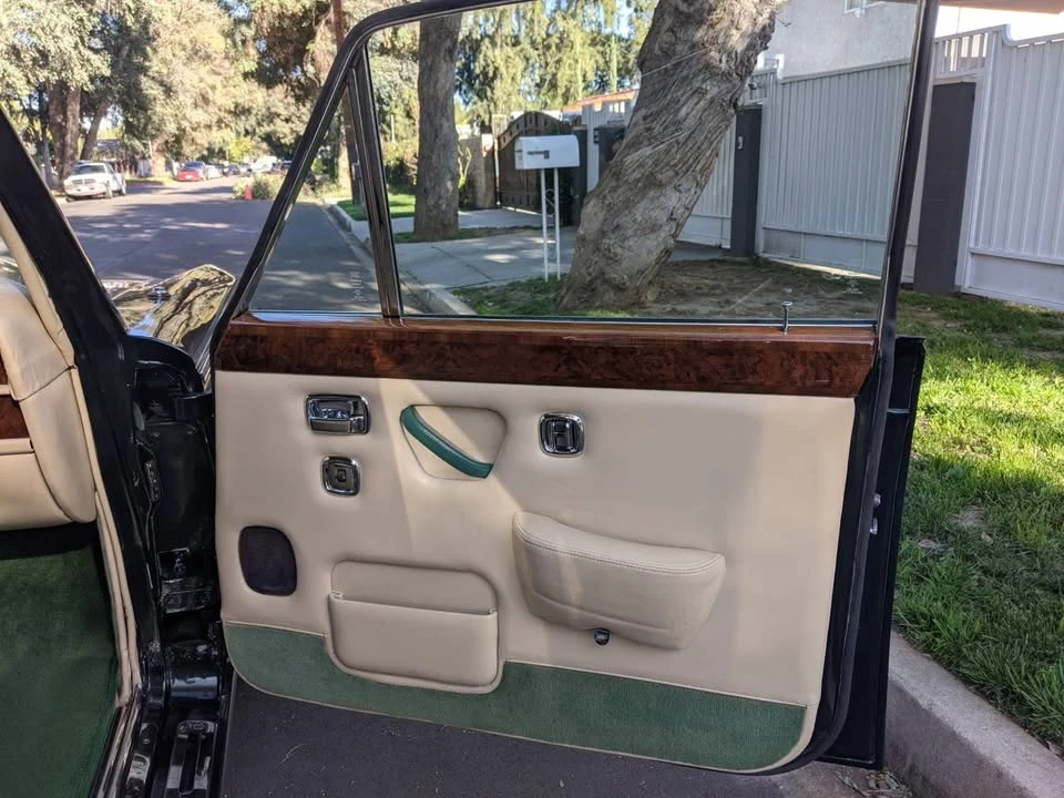 1977 Rolls-Royce Silver Shadow II - Image 16 of 18