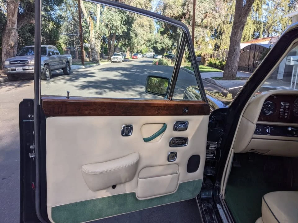 1977 Rolls-Royce Silver Shadow II - Image 15 of 18