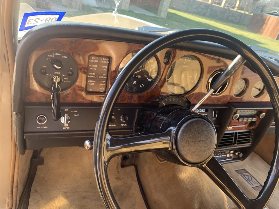 1977 Rolls-Royce Silver Shadow II - Image 23 of 31