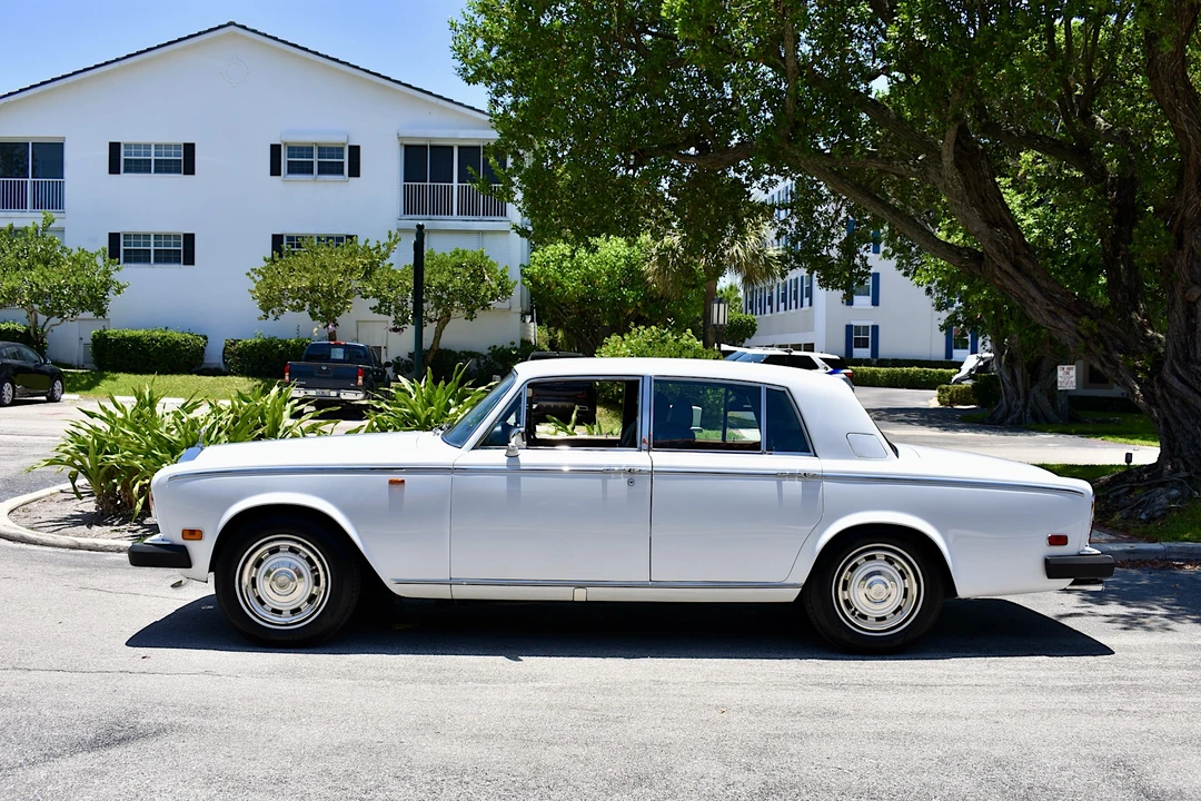 1977 Rolls-Royce Silver Shadow II - Image 14 of 31