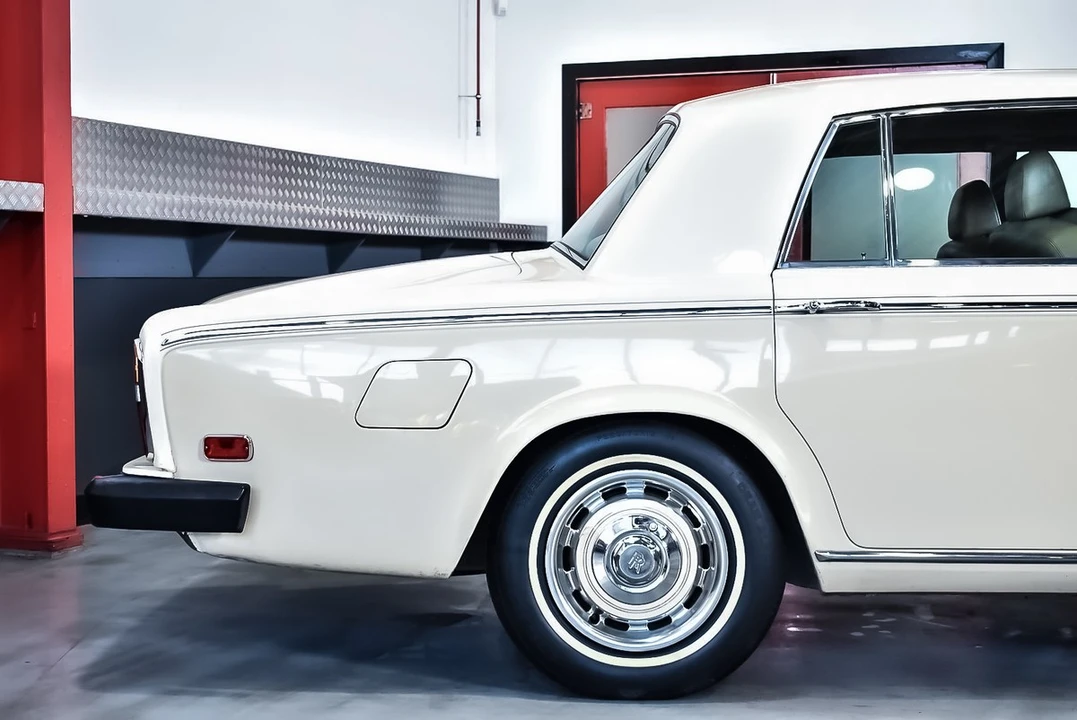 1977 Rolls-Royce Silver Shadow II - Image 27 of 30