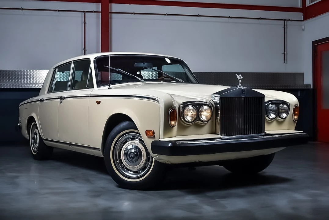 1977 Rolls-Royce Silver Shadow II - Image 9 of 30