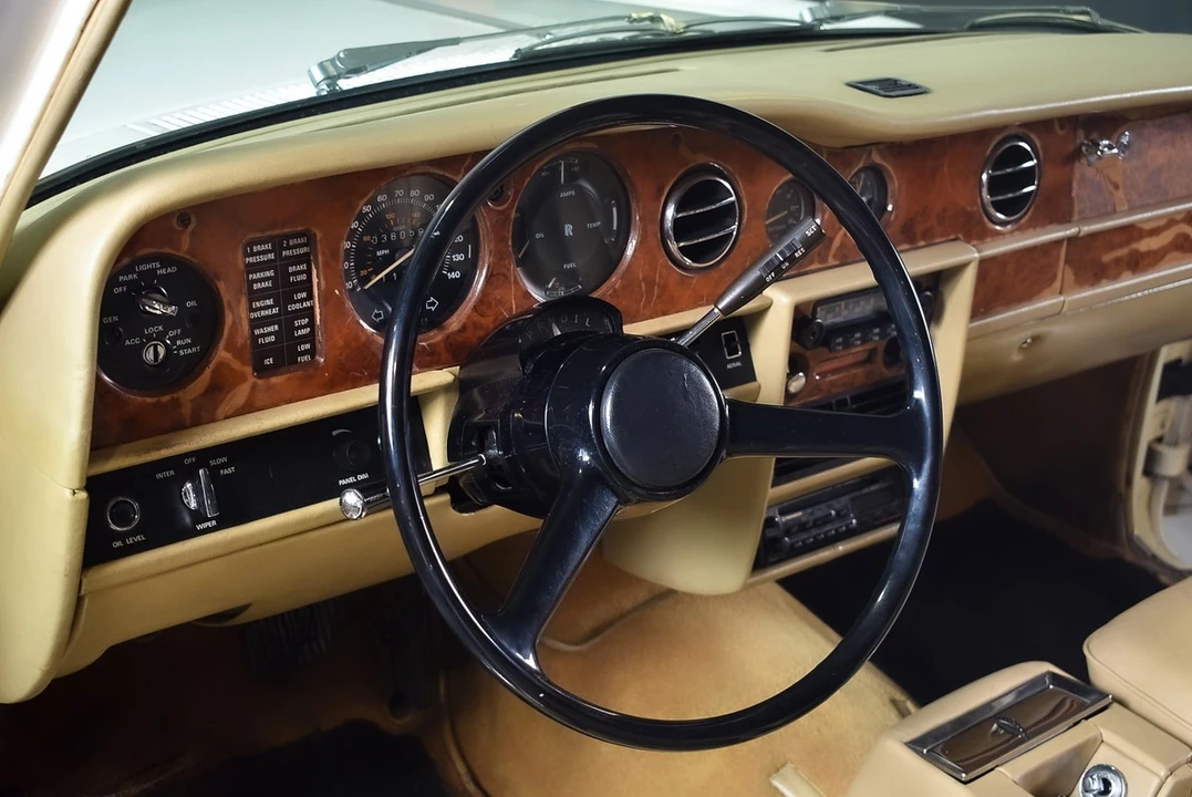 1977 Rolls-Royce Silver Shadow II - Image 29 of 30