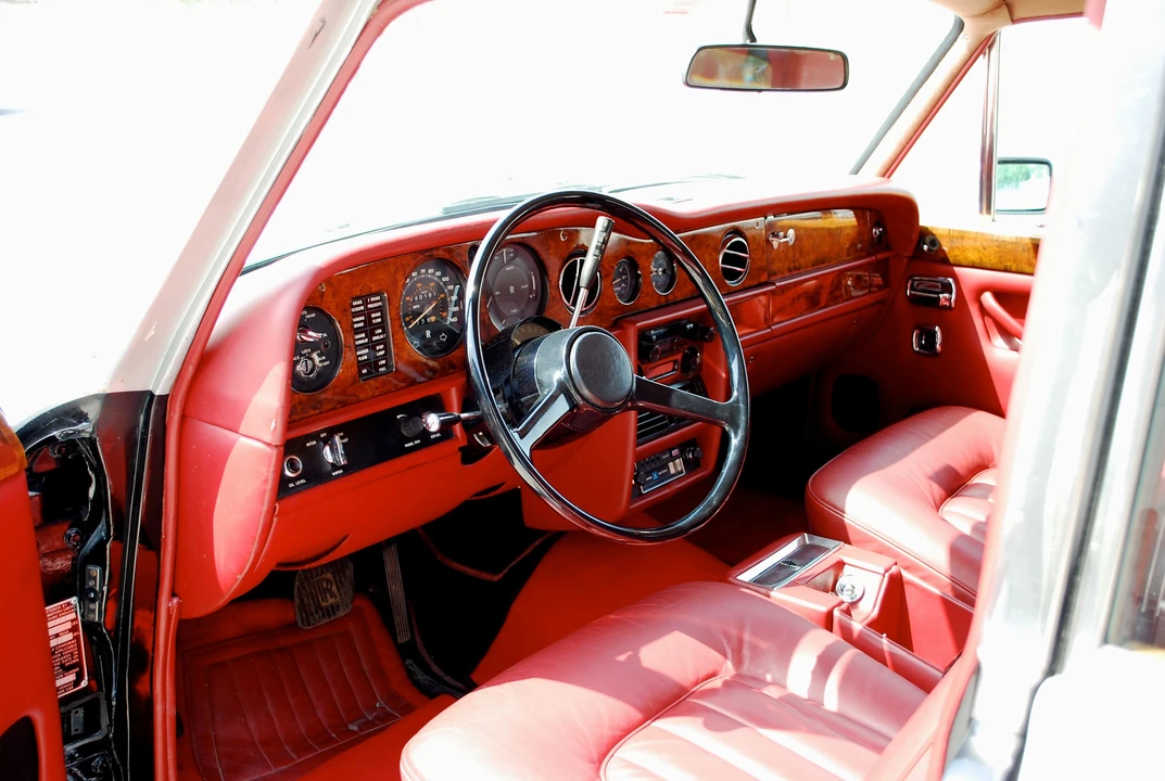 1977 Rolls-Royce Silver Shadow II - Image 2 of 3