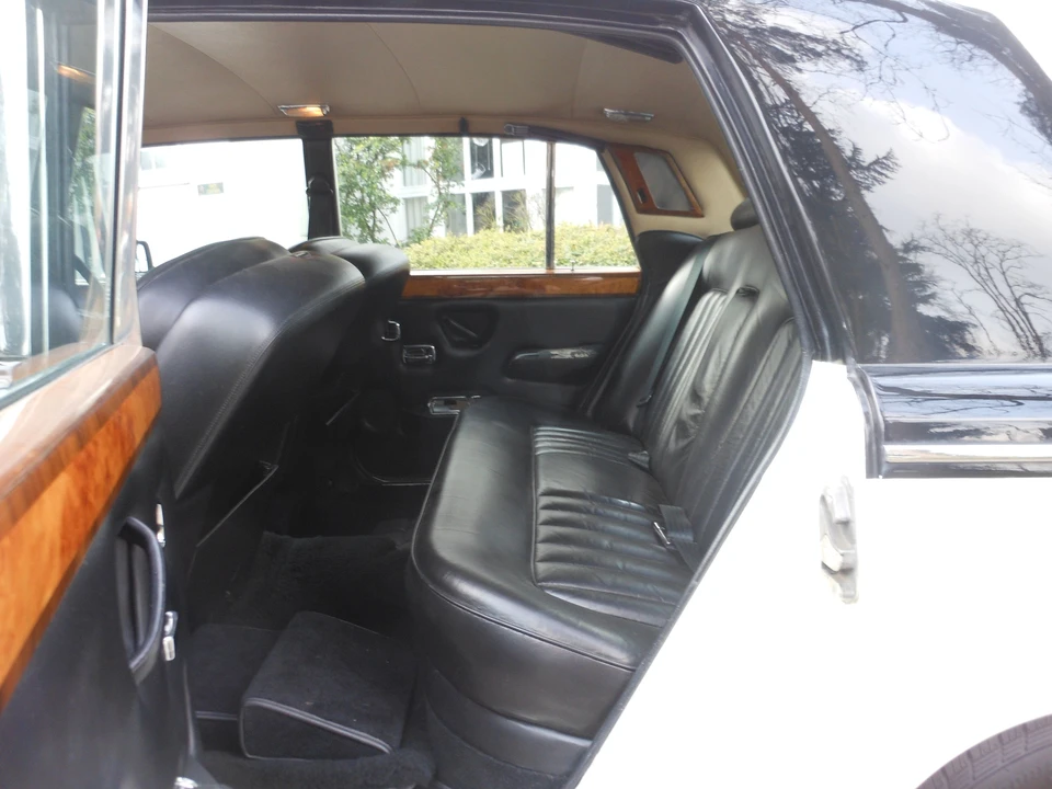 1977 Rolls-Royce Silver Shadow II - Image 2 of 8