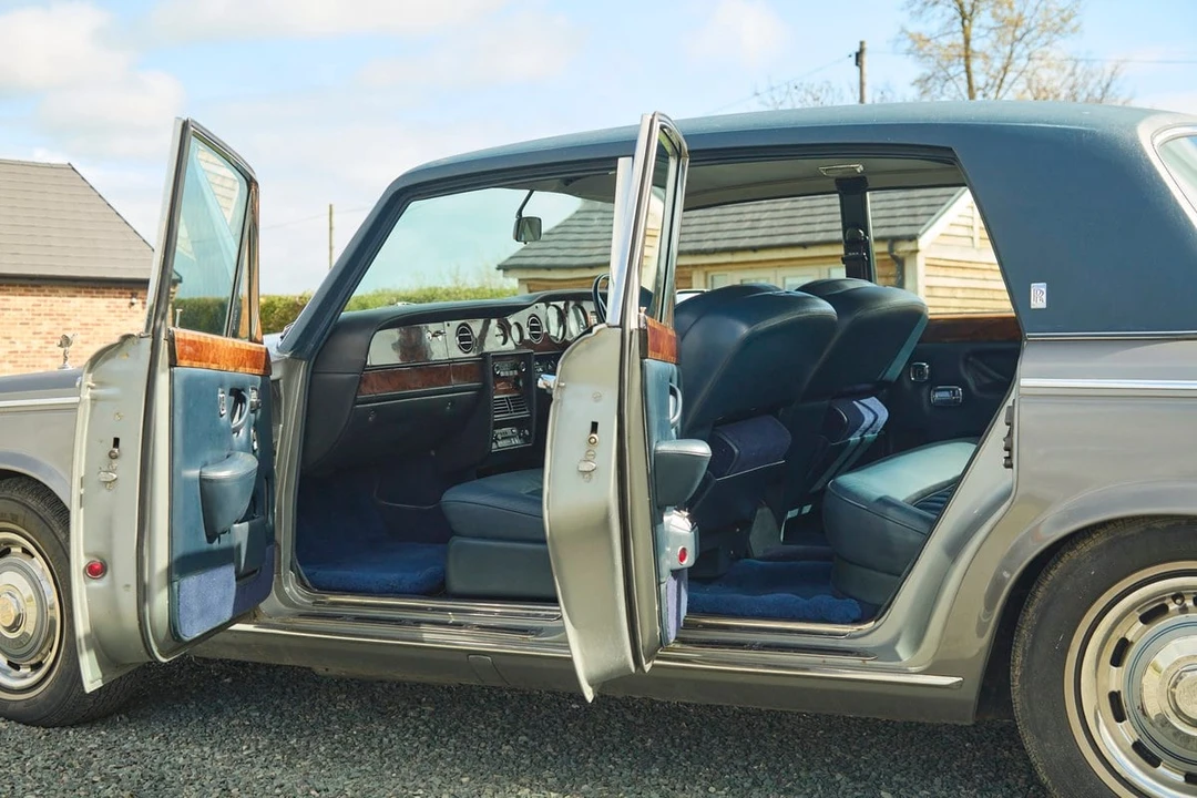 1977 Rolls-Royce Silver Shadow II - Image 9 of 31