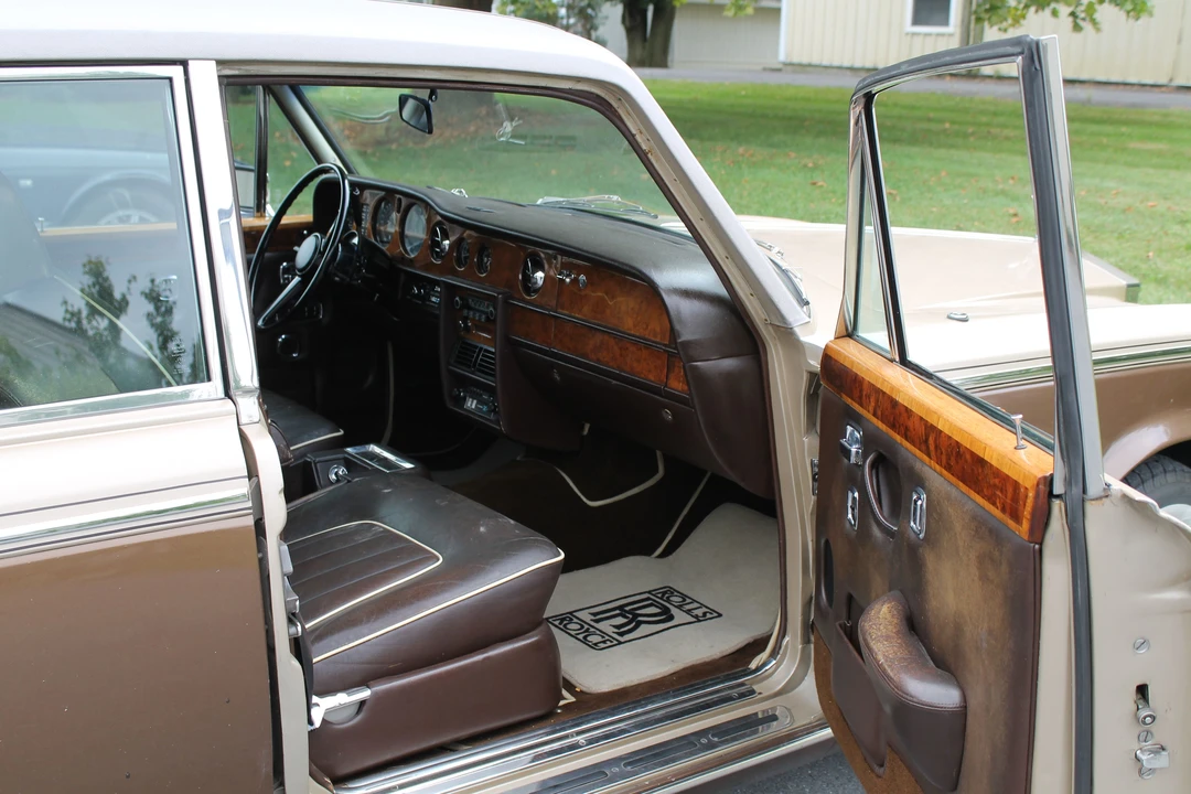 1977 Rolls-Royce Silver Shadow II - Image 5 of 8