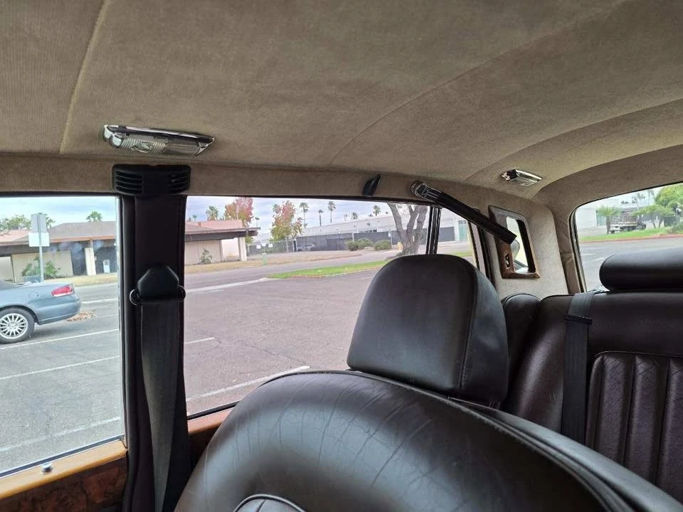 1977 Rolls-Royce Silver Shadow II - Image 16 of 16