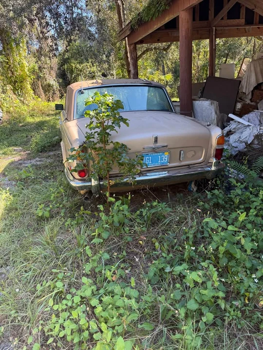 1977 Rolls-Royce Silver Shadow II - Image 2 of 3