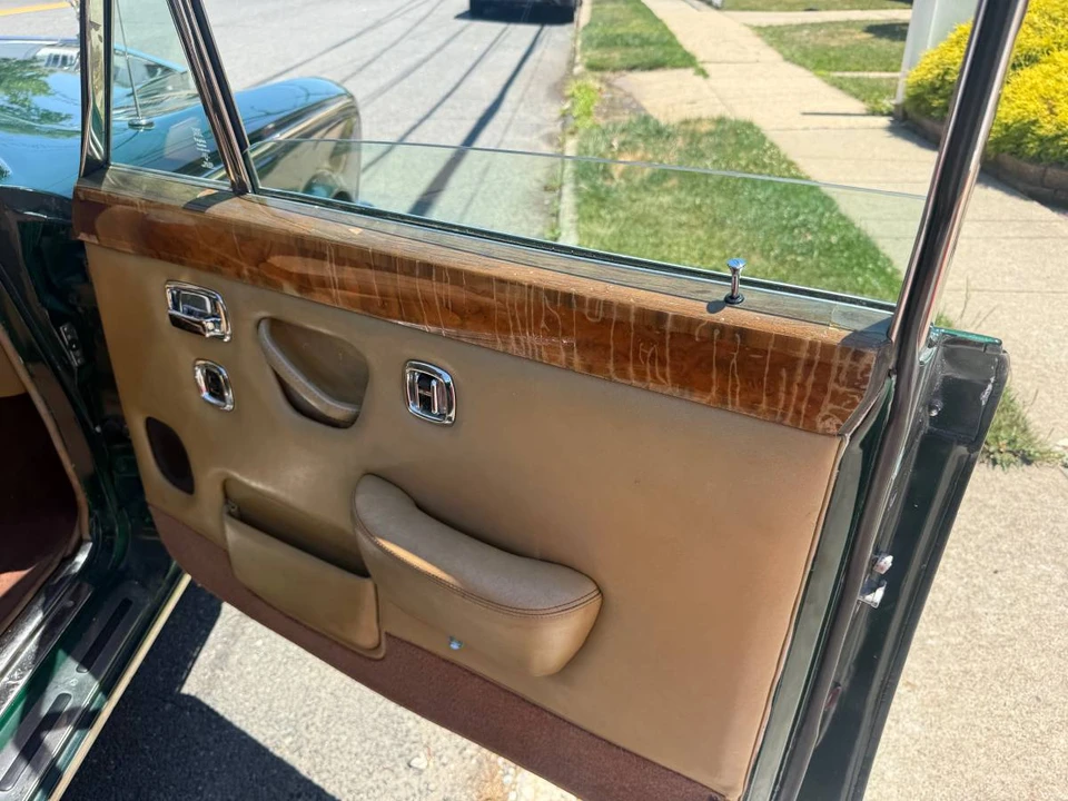 1977 Rolls-Royce Silver Wraith II - Image 9 of 12
