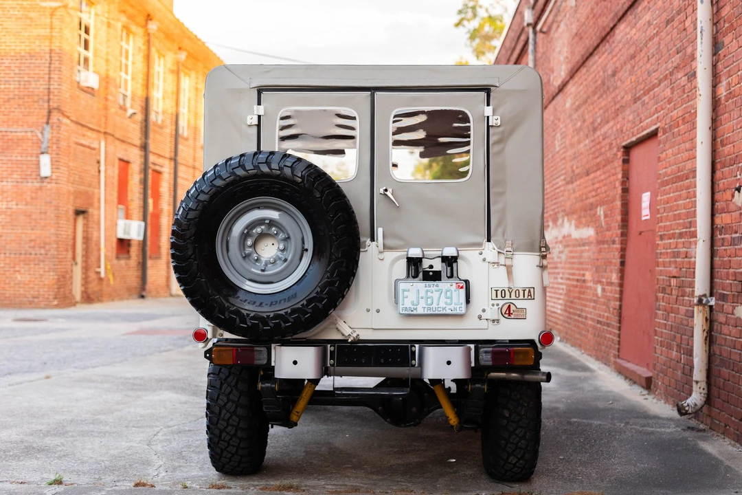 1977 Toyota J40 Land Cruiser - Image 7 of 31