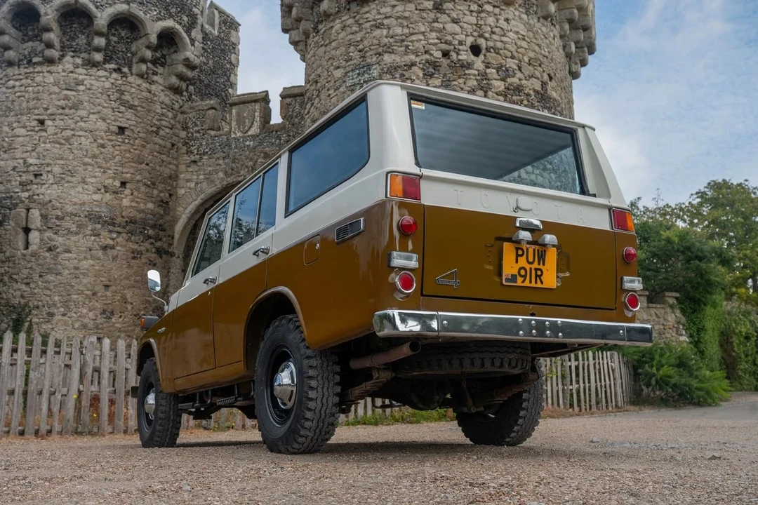 1977 Toyota J50 Land Cruiser - Image 11 of 30