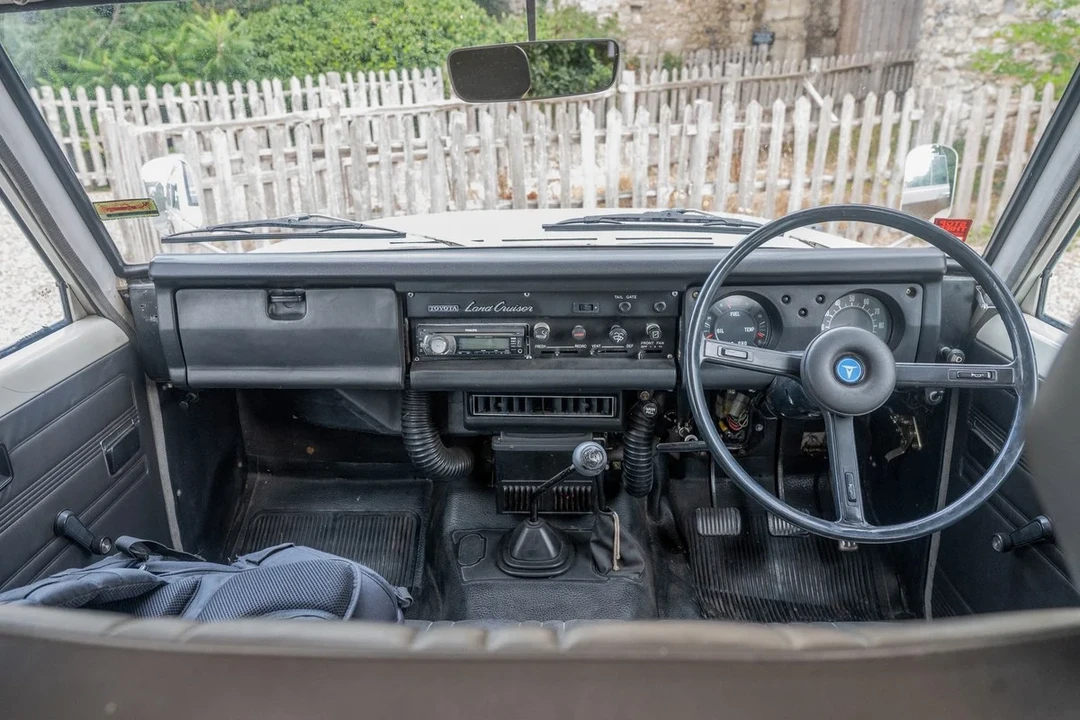 1977 Toyota J50 Land Cruiser - Image 28 of 30