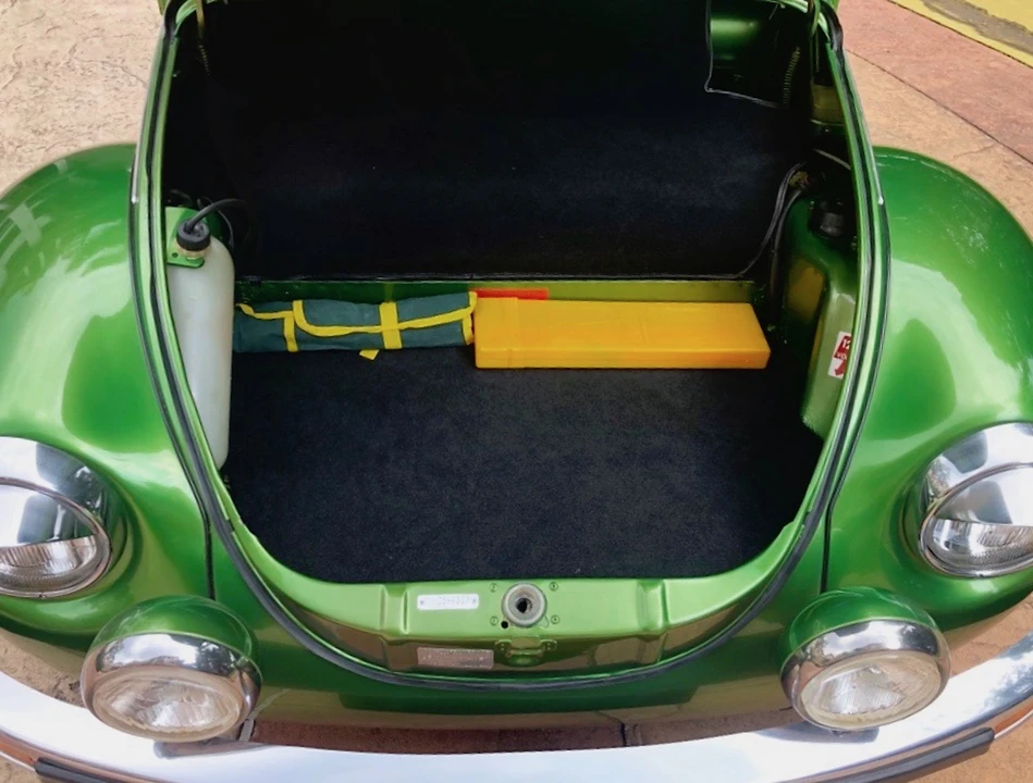 1977 Volkswagen Super Beetle - Image 17 of 31