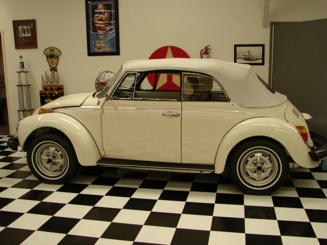 1977 Volkswagen Super Beetle - Image 5 of 5