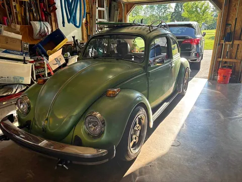 1977 Volkswagen Beetle 1.8T Classic Hatchback 2D