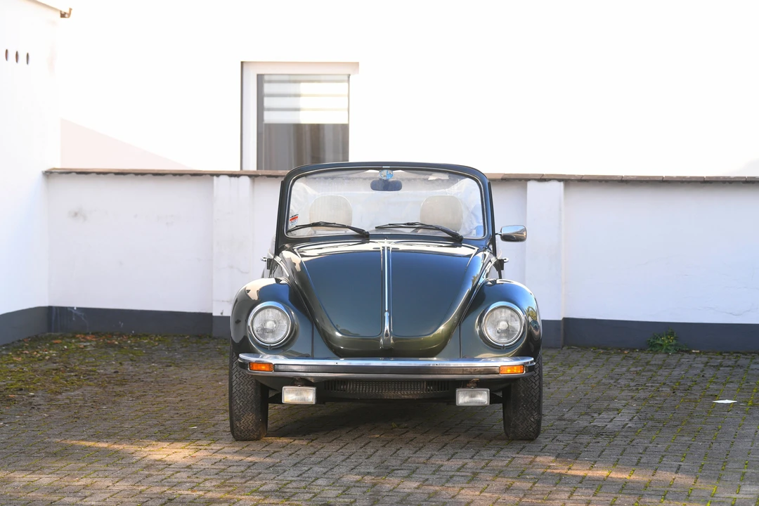 1977 Volkswagen Super Beetle - Image 9 of 31