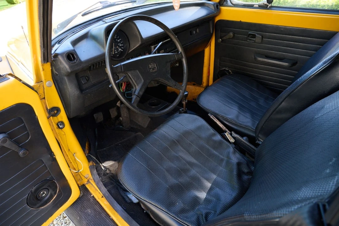 1977 Volkswagen Super Beetle - Image 28 of 30