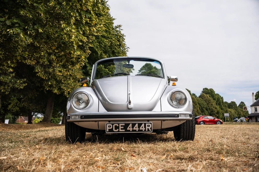 1977 Volkswagen Super Beetle - Image 7 of 30