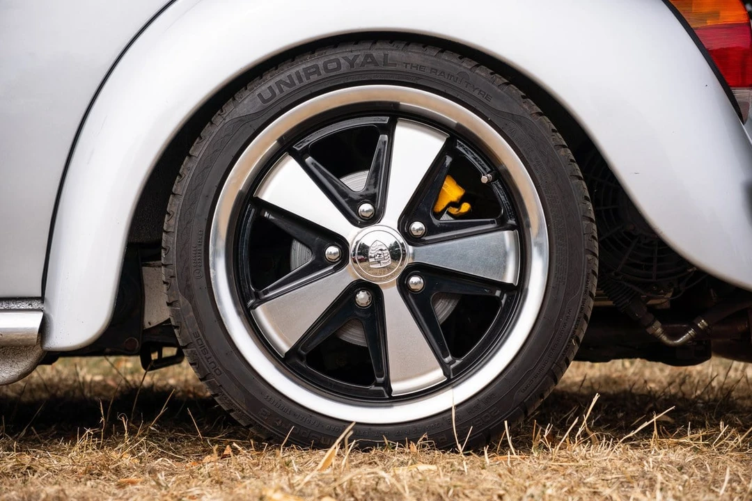 1977 Volkswagen Super Beetle - Image 28 of 30