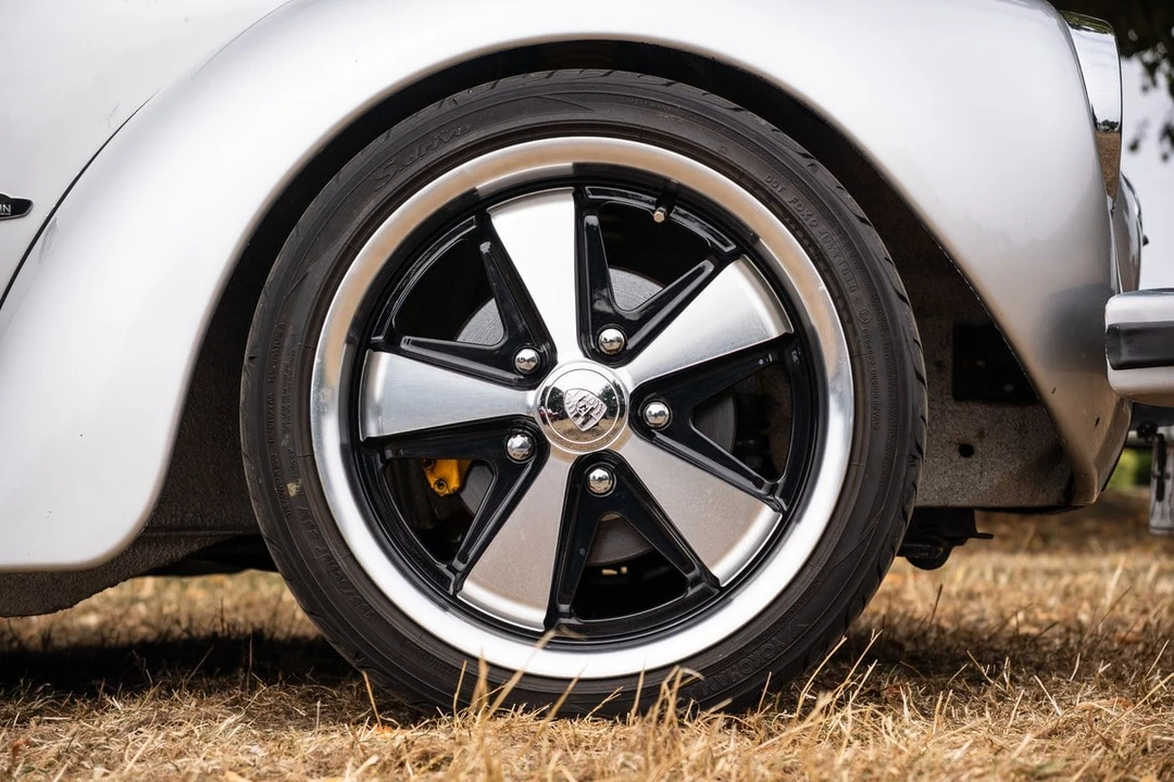 1977 Volkswagen Super Beetle - Image 27 of 30