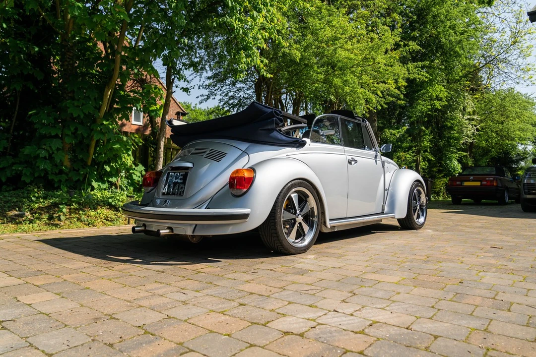 1977 Volkswagen Super Beetle - Image 9 of 30