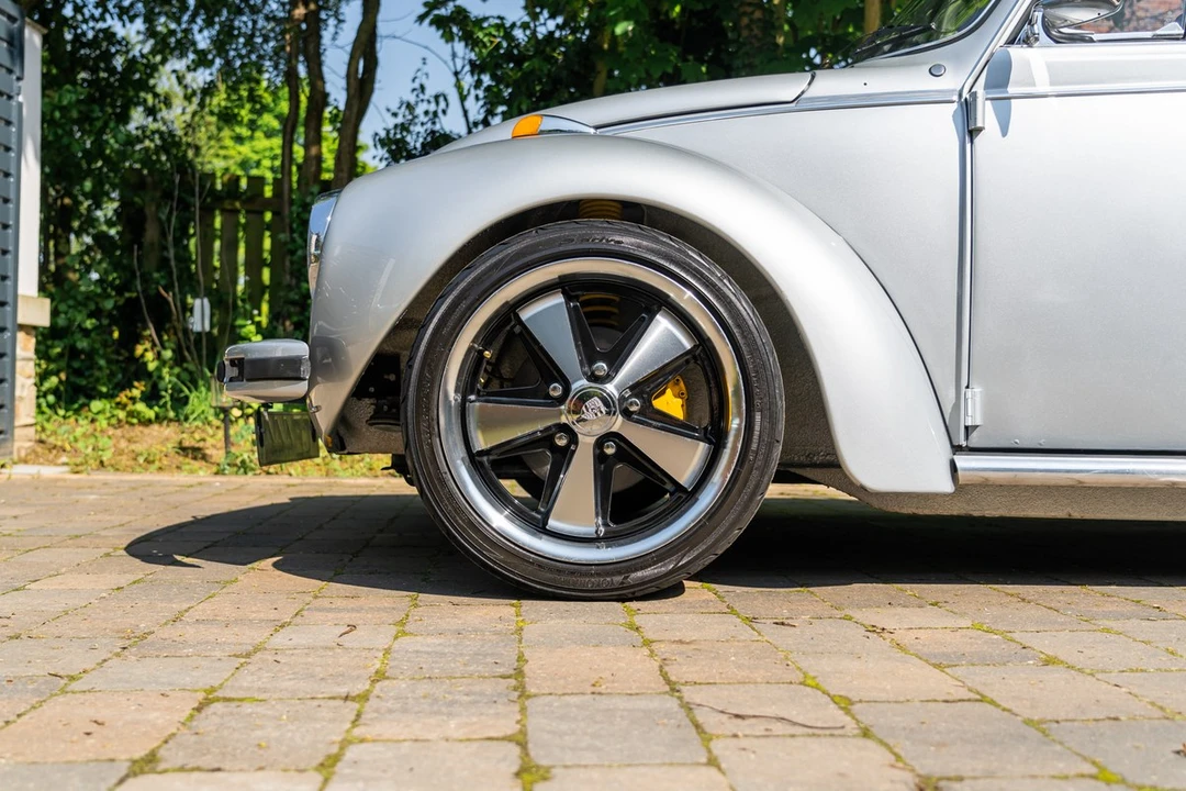 1977 Volkswagen Super Beetle - Image 18 of 30