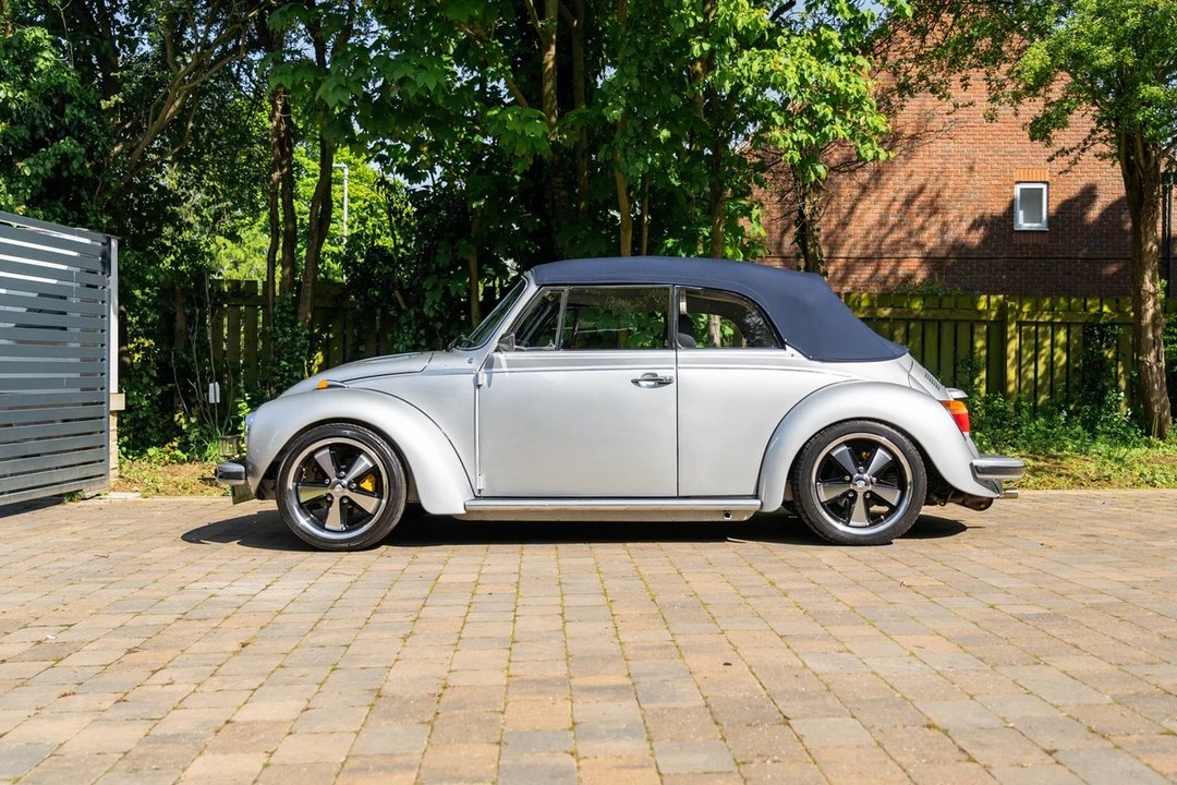 1977 Volkswagen Super Beetle - Image 17 of 30