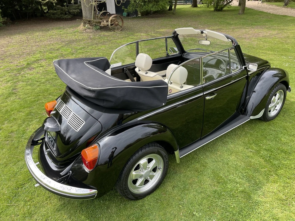 1977 Volkswagen Super Beetle - Image 25 of 30