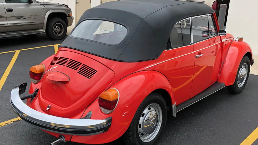 1977 Volkswagen Super Beetle - Image 8 of 12