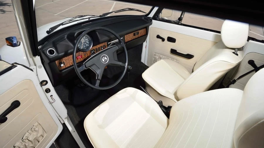 1977 Volkswagen Super Beetle - Image 4 of 12