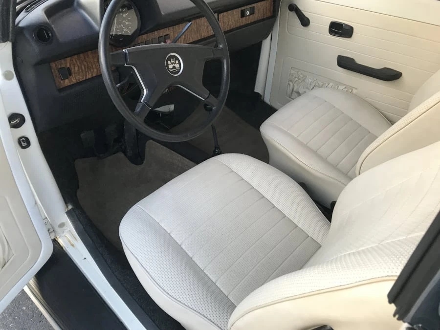 1977 Volkswagen Super Beetle - Image 4 of 6