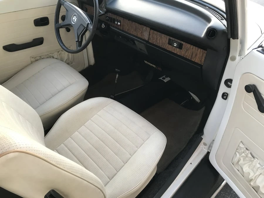 1977 Volkswagen Super Beetle - Image 5 of 6
