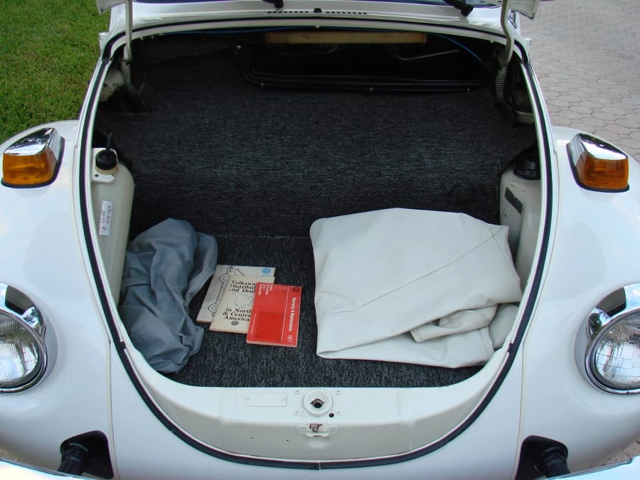 1977 Volkswagen Super Beetle - Image 9 of 10
