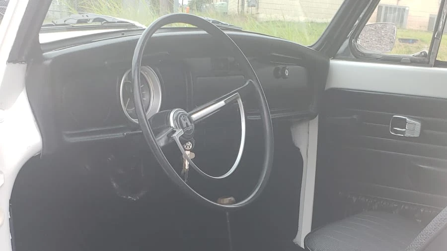 1977 Volkswagen Super Beetle - Image 2 of 5