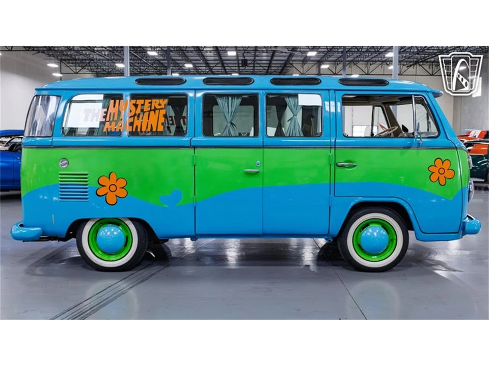 1977 Volkswagen Bay-Window Bus - Image 30 of 31