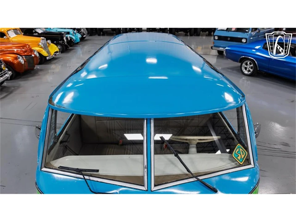 1977 Volkswagen Bay-Window Bus - Image 6 of 31