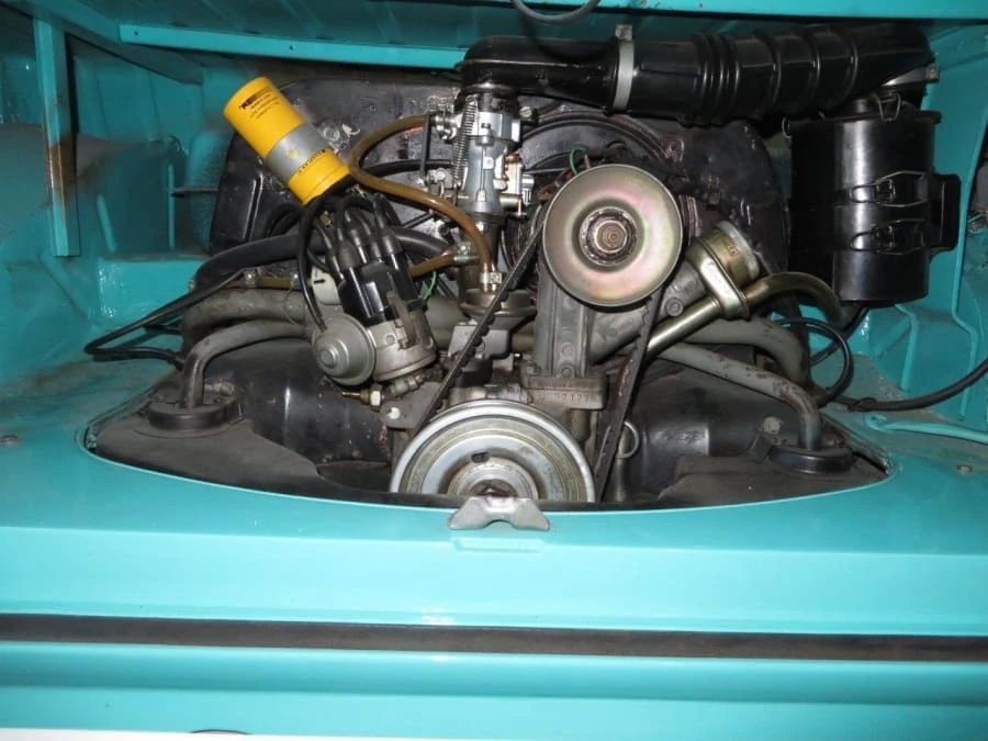 1977 Volkswagen Bay-Window Bus - Image 7 of 12