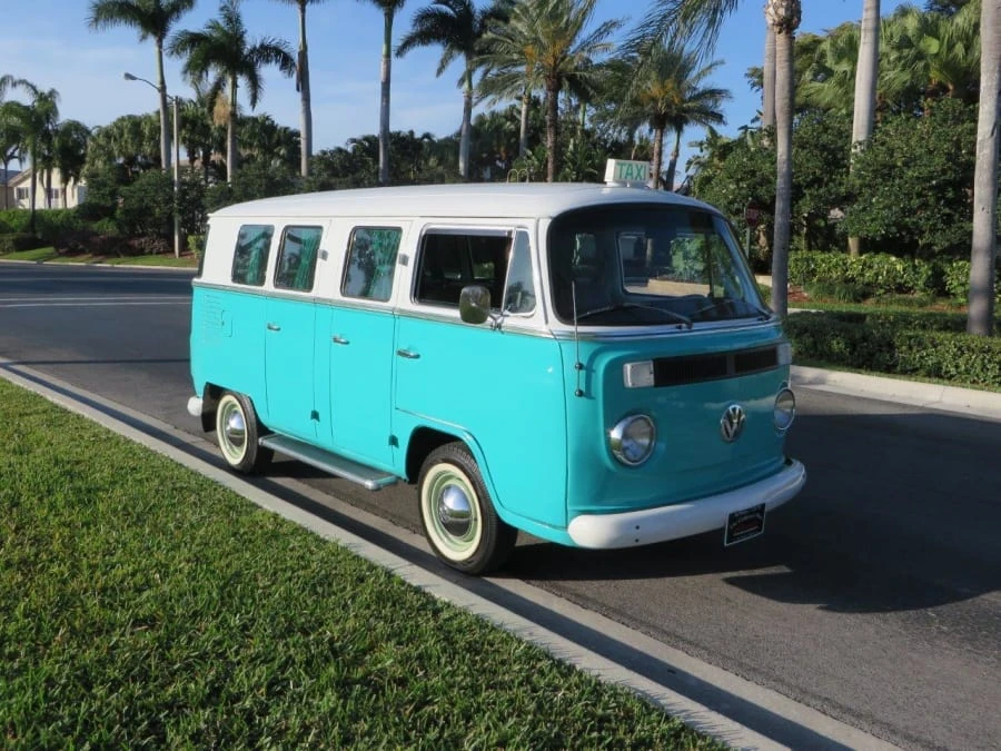 1977 Volkswagen Bay-Window Bus - Image 12 of 12