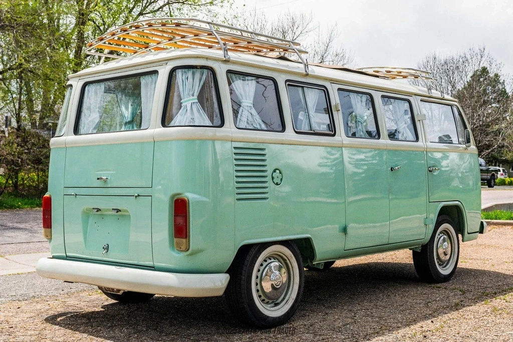 1977 Volkswagen Bay-Window Camper - Image 8 of 12