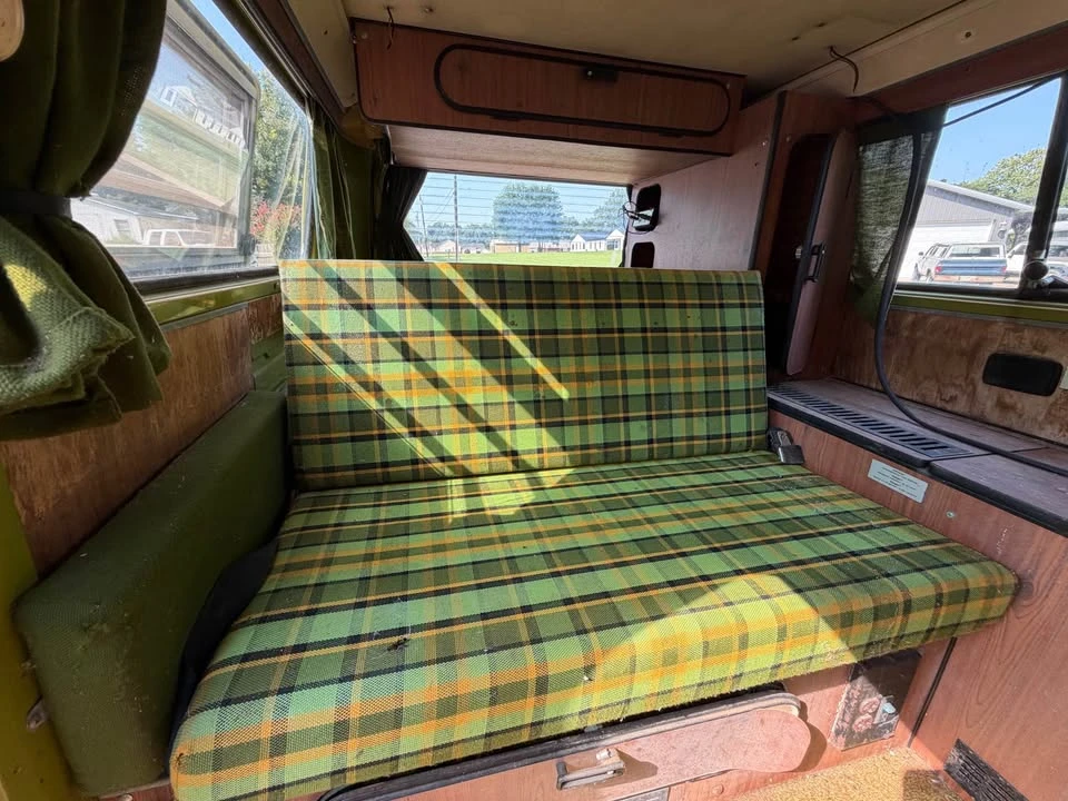1977 Volkswagen Bay-Window Bus - Image 5 of 20