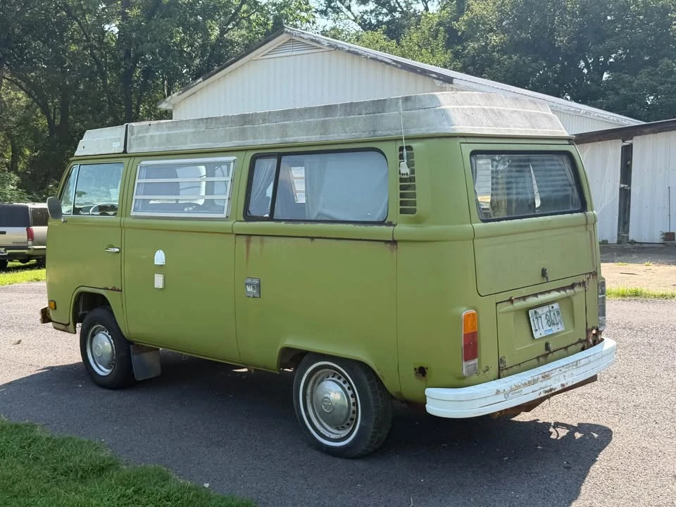 1977 Volkswagen Bay-Window Bus - Image 14 of 20