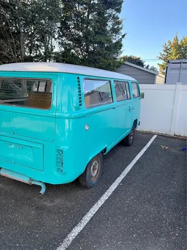 1977 Volkswagen Bus