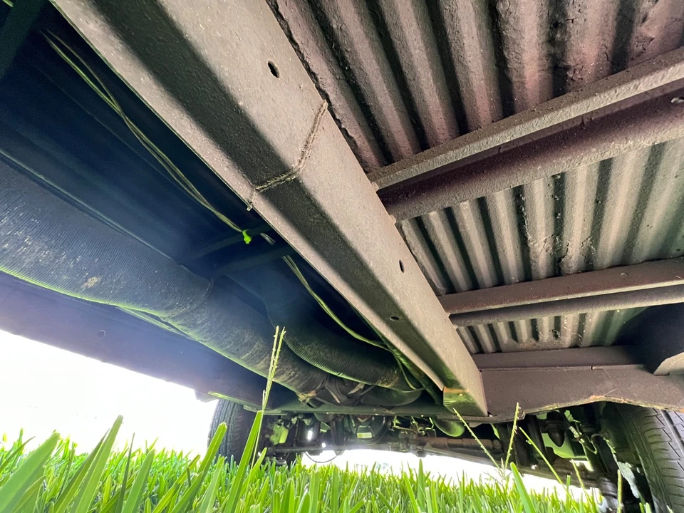 1977 Volkswagen Bay-Window Bus - Image 20 of 20