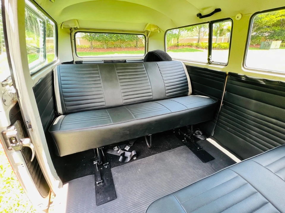 1977 Volkswagen Bay-Window Bus - Image 11 of 20